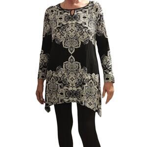 NWT Soma Live Lounge Wear, curved hem, long sleeve Tunic top. Size large